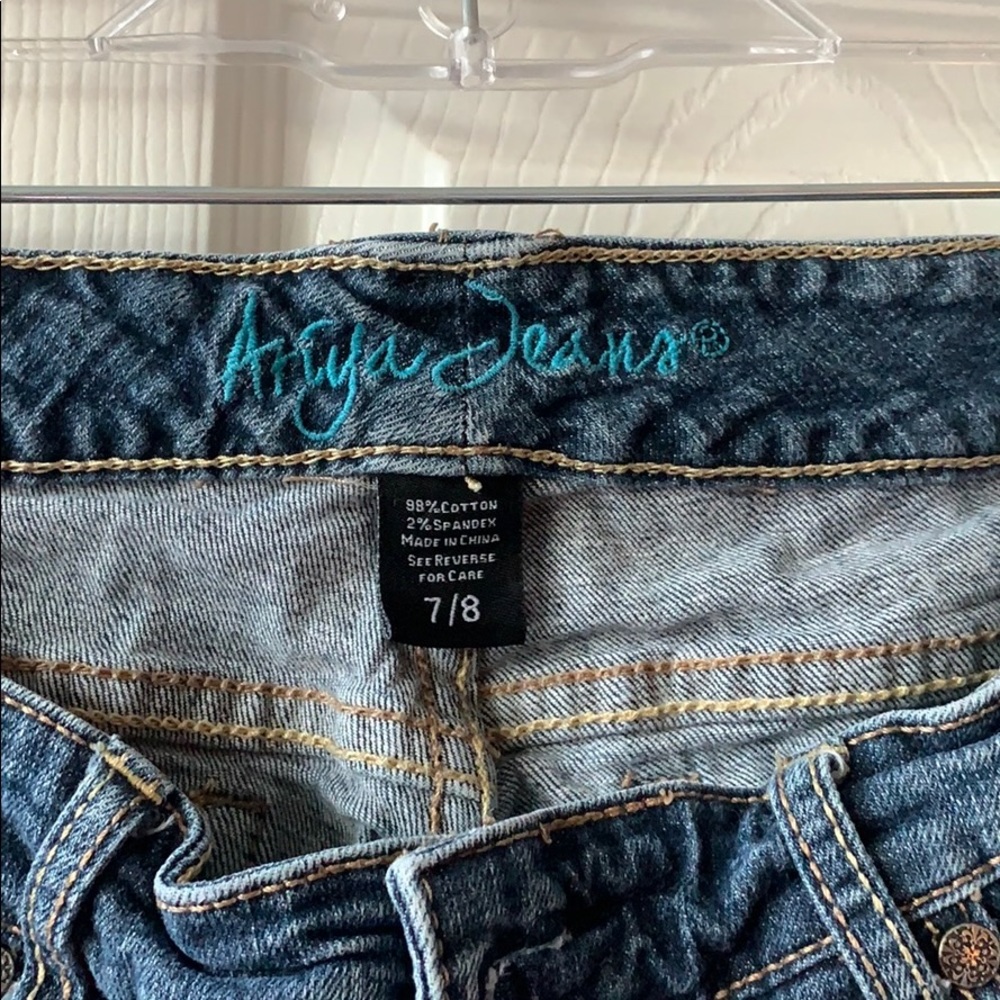 Jean shorts - Picture 2 of 3